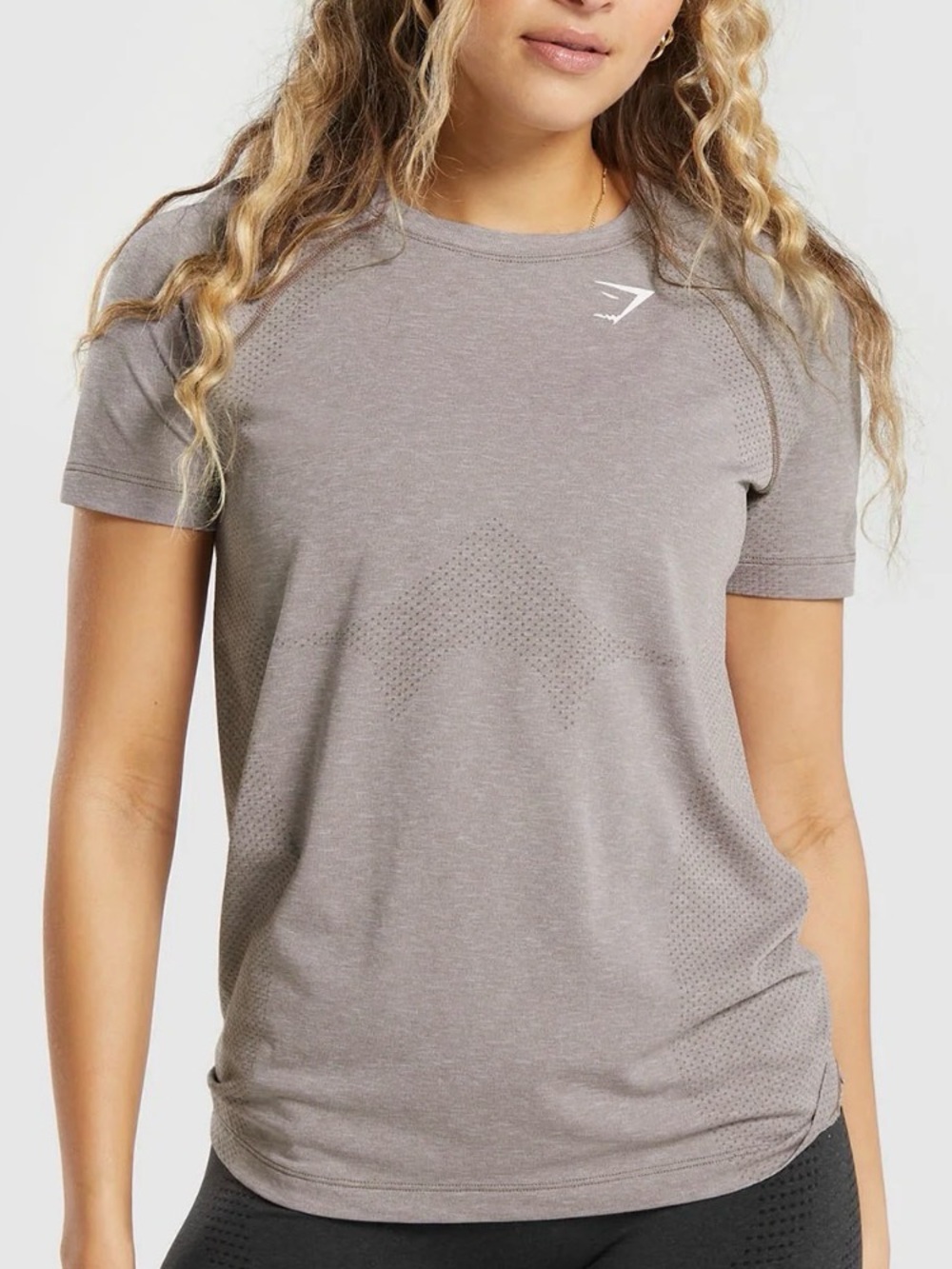 Gymshark woman’s Short Sleeve Tee in Taupe size S brown